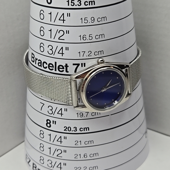 Womens Wings Giorgio Beverly Hills Watch Royal Blue Mesh Band SS New Battery - Picture 6 of 9